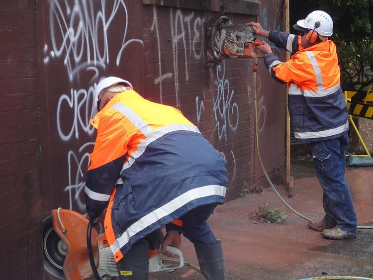 Concut NSW - Hand Sawing (3)